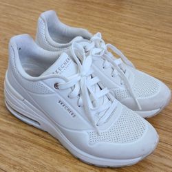 Skechers White Sneakers Wedge sz6