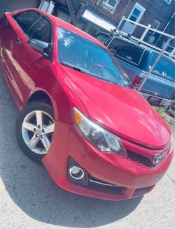Toyota Camry SE