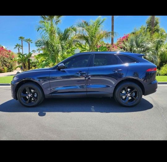 2018 Jaguar F-Pace