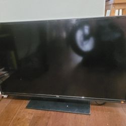 43" Hi-def TCL TV Great Condition 