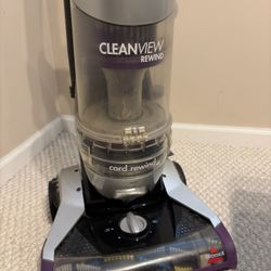 Bissel Vacuum Cleaner