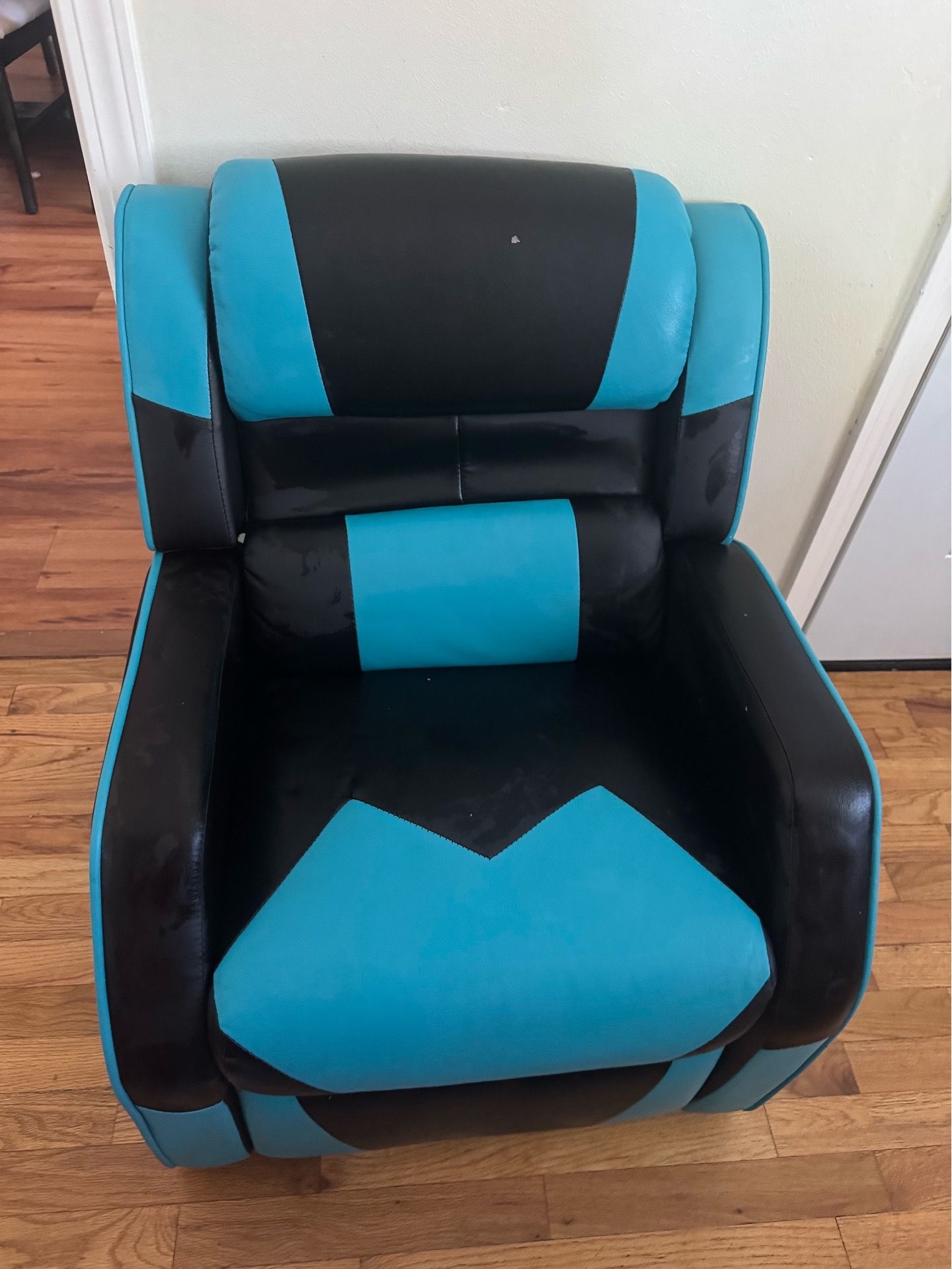 Kids Reclining Leather Sofa