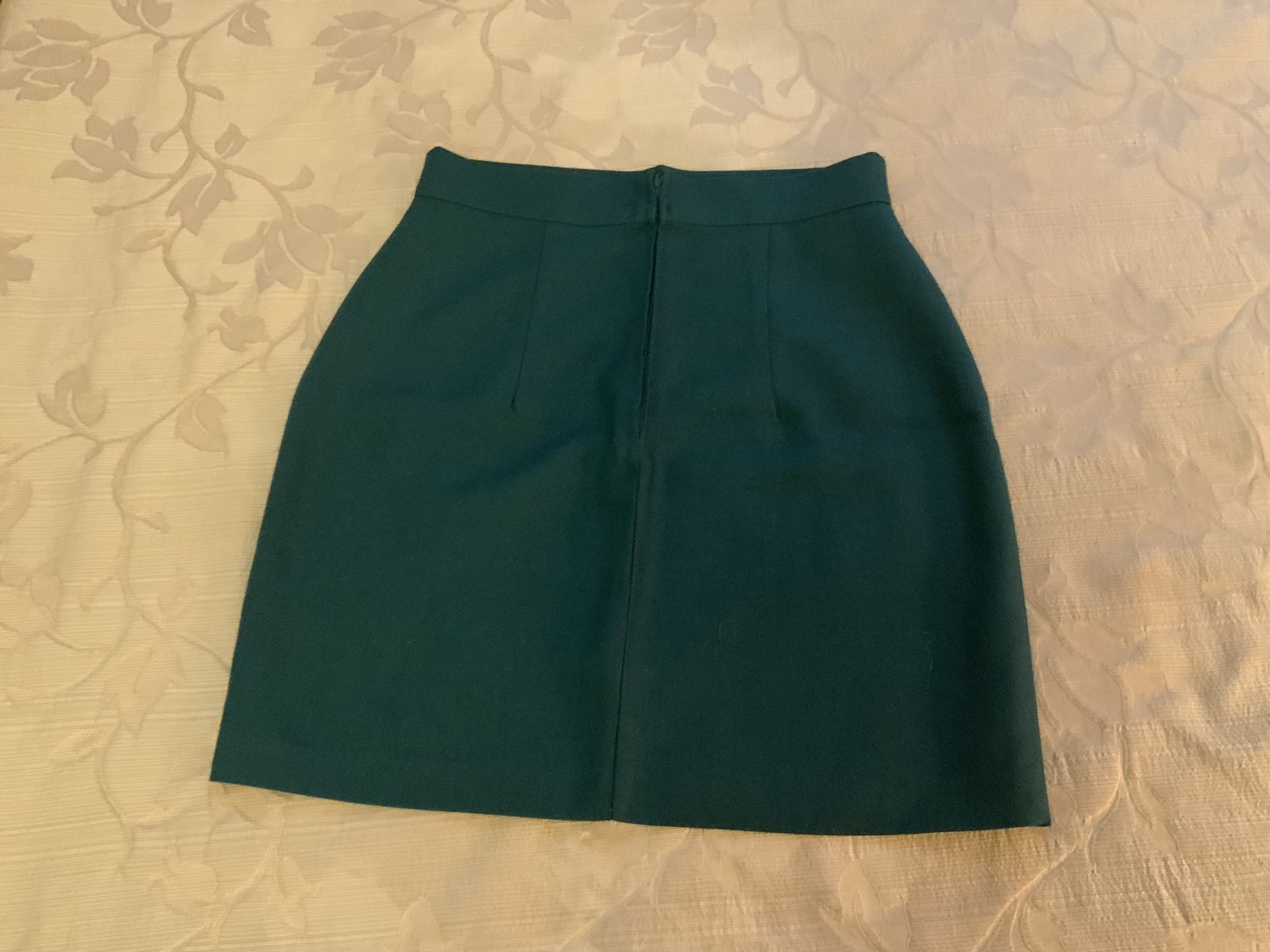 The Pencil Skirt Green Emerald Size:S