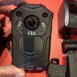 1296P Police Body Camera with 2 Inch Display, Night Vision, Waterproof Built in 128GB Memory

New 