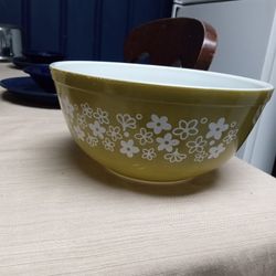 Pyrex 403 2 1/2  Qt. Made In USA