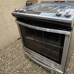 Whirlpool Gas Range