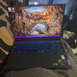 LENOVO LEGION PRO 5 (16IRX9)- $1200 OBO!