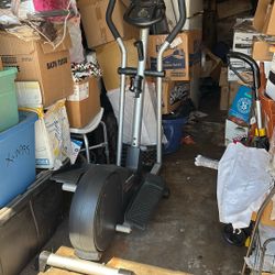 Elliptical exercise machine