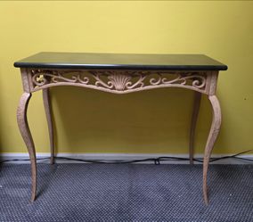 Bombay Co sofa table with iron base with faux marble top design