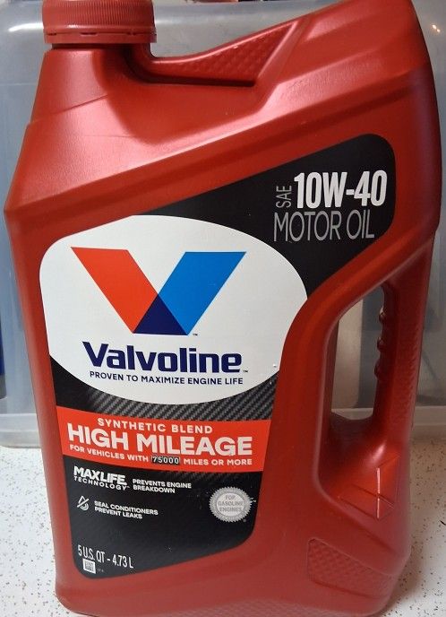 5 Qt Container Of 10W-40 Valvoline Synthetic Blend High Mileage Oil