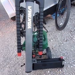 Yakima 4 Position Swing Away Bike Rack