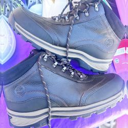 Timberland Size 6 $20 Firm