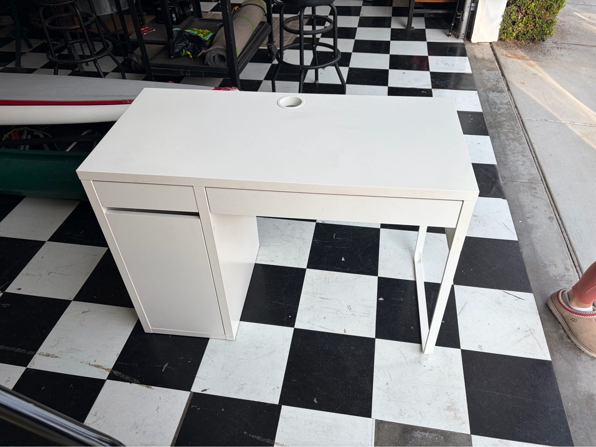 IKEA Micke Desk