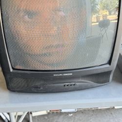 19 Inch Reto Gaming Tv