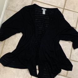 Black Catherine’s Cardigan Plus Size 