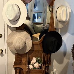 Mueble Antiguo Para La Enterada De Casa