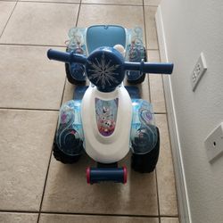 Disney Frozen 2 Kid Trax Sing and Ride On Toy for Toddler 6V Quad Kids 4 Wheels