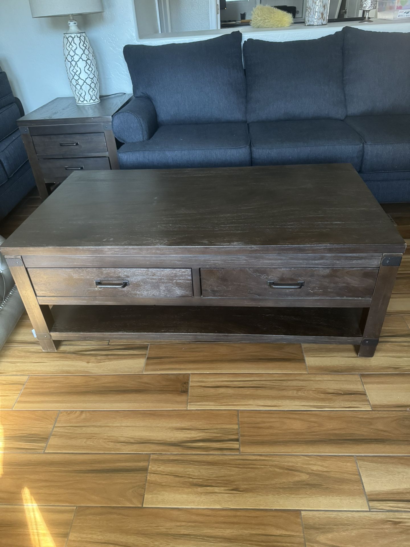 Coffee Table/end Tables