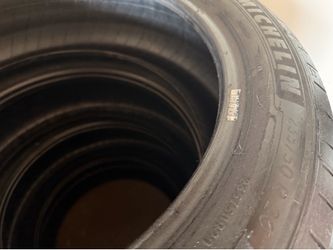 Michellin 235/50 R 20