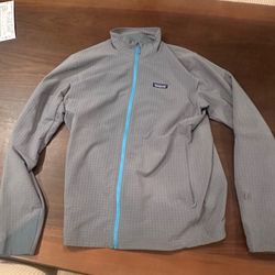 Patagonia - Light Athletic Jacket - Men’s Large