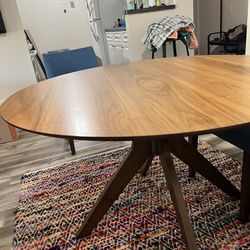 Round Wooden Dining Room Table 
