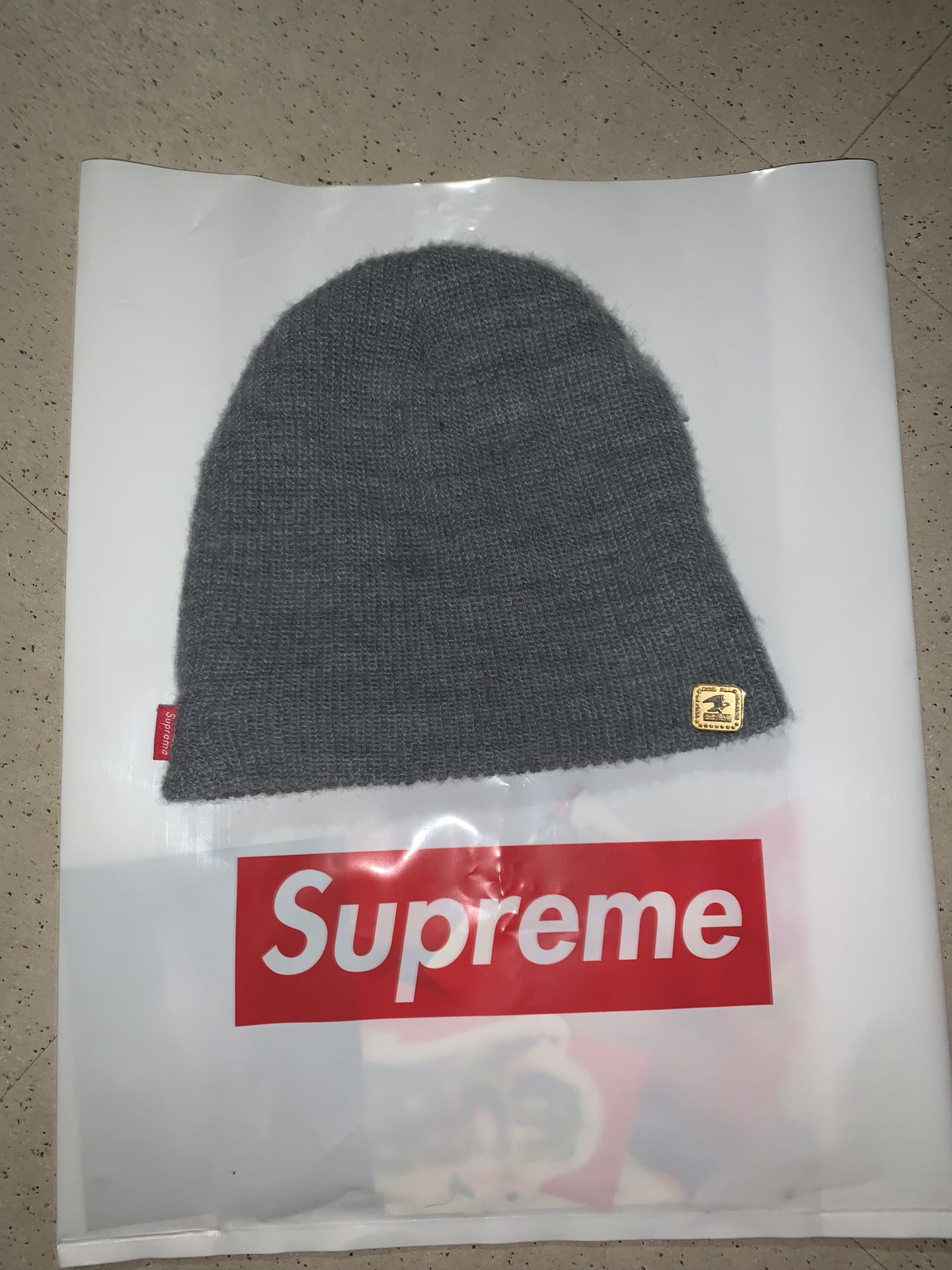 Supreme Beanie w/ supreme pledge allegiance pin