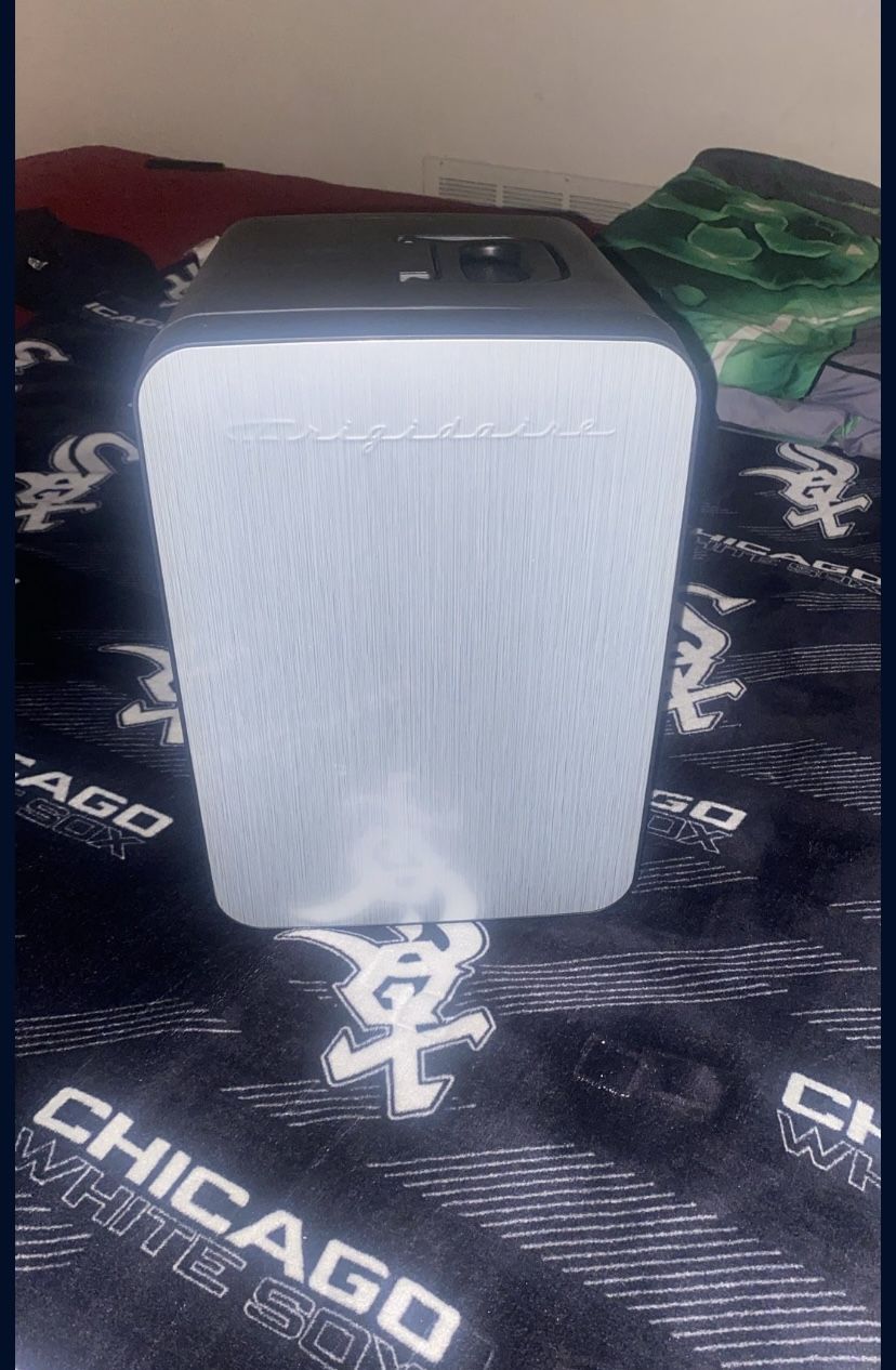 Mini Fridge For Room /Portable