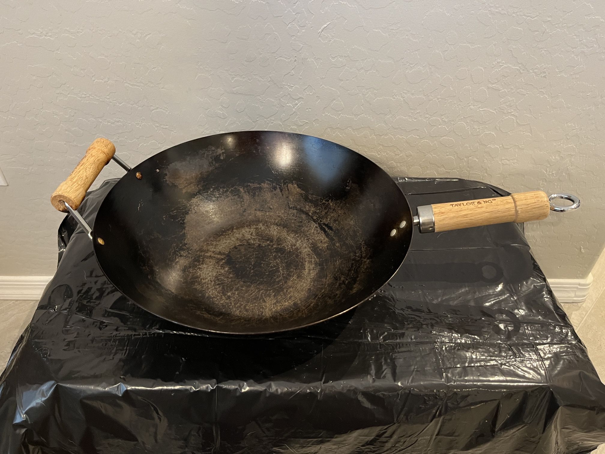 Taylor & Ng 14" Carbon Steel Flat Bottom Wok Set