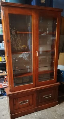 Antique Cabinet with key
