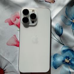 UNLOCKED iPhone 15 pro max