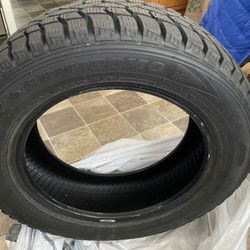 4 Snow Tires Like New 185/60/15