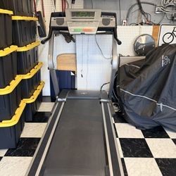 Treadmill Nordic Track 3800 Happy Valentine’s Day!