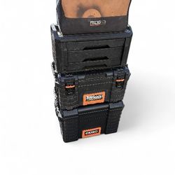 Ridgid Rolling Packout 