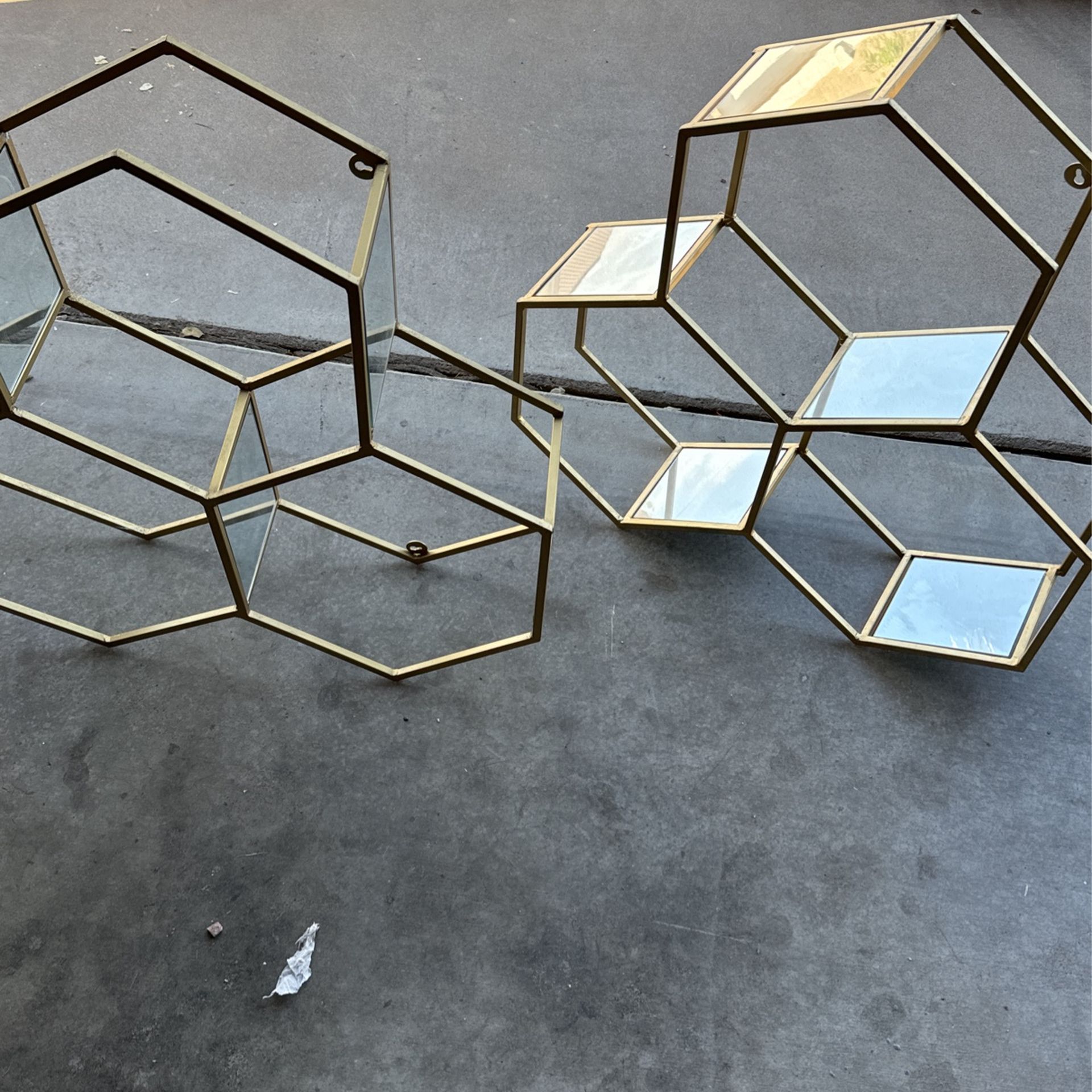 Hanging Honey Comb Shelves