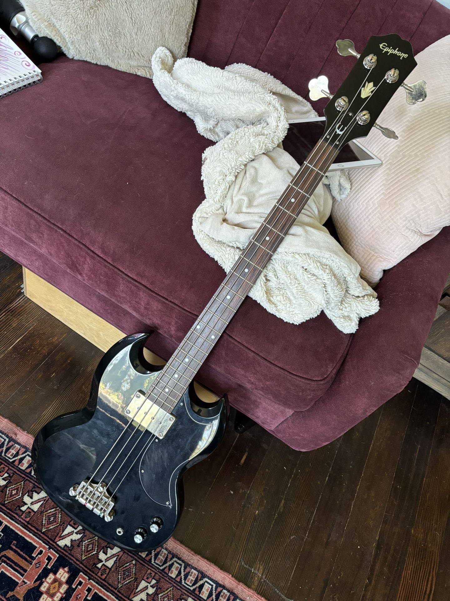 Epiphone SG Bass Guitar 