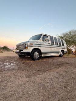 1988 Ford E-150