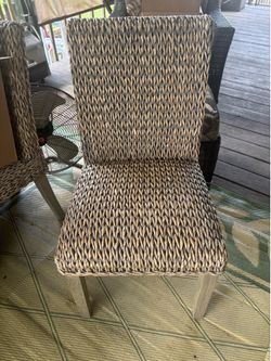 Indoor outdoor,sea grass color dining chairs