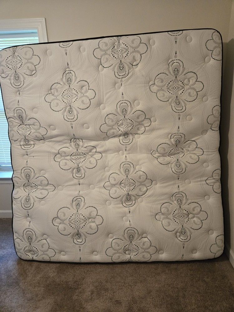 King Size Mattress – Must Sell ASAP – $75 OBO