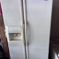 Whirlpool Gold Fridge 