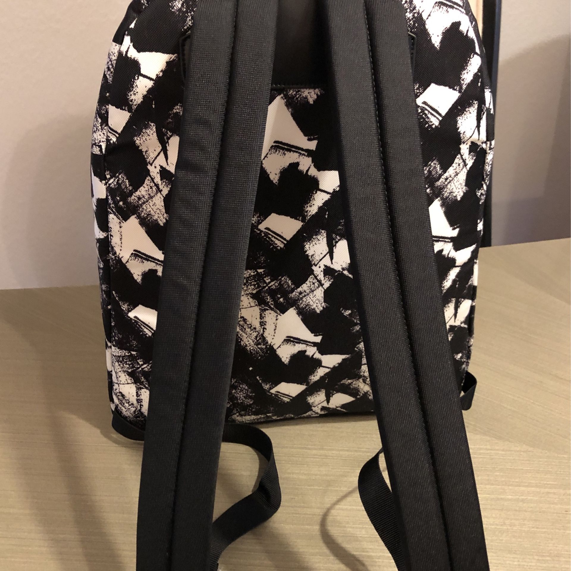 Authentic CELINE Bag in Shiny Black TRIOMPHE Logo Calfskin for Sale in Las  Vegas, NV - OfferUp