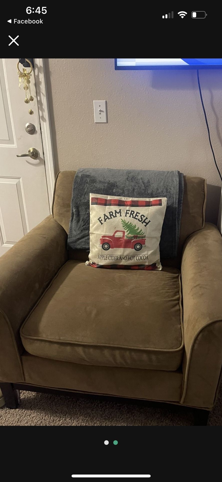 Couch FREE IF PICK UP TODAY