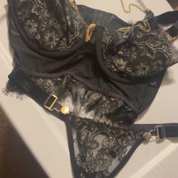 Brand new women’s Lingerie Set