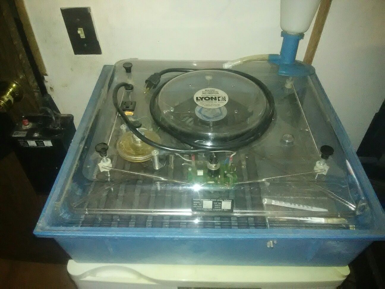 Lyon Roll-X rx2 incubator
