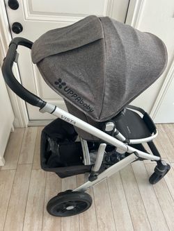 UPPAbaby VISTA stroller