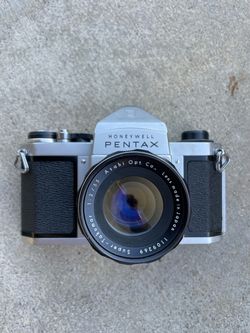 Honeywell Pentax H1a 35mm Film SLR Camera