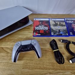 PS5 1tb Console Bundle W/games.