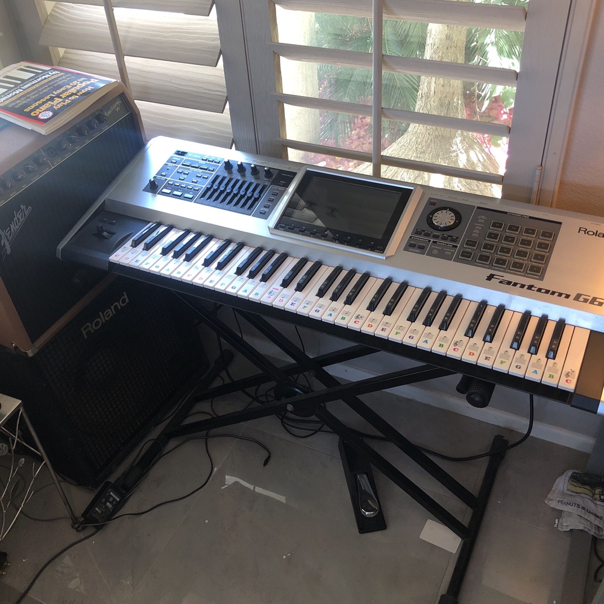 Roland Fantom G6 Keyboard Synthesizer