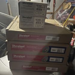 2011 Buick Regal Rotors And Break Pads Rear Hub Assembly And O2 Sensor All( New)