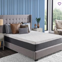 Queen Size Sealy Mattress 12” 