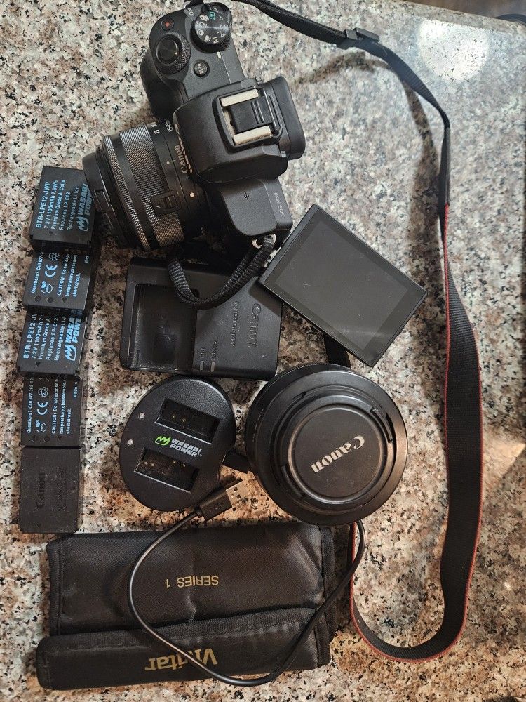 Canon M50 Dslr With Extras